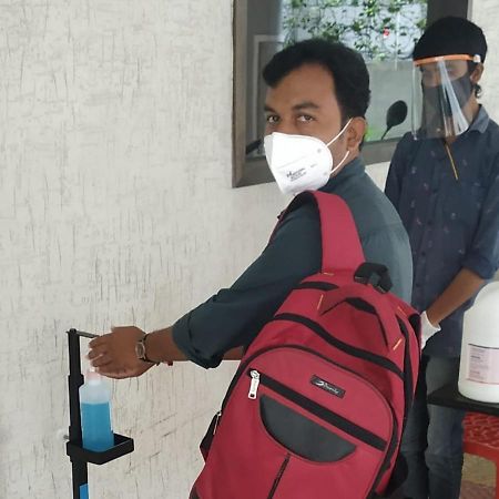 Our Nest Banjara Hotel Hyderabad Luaran gambar