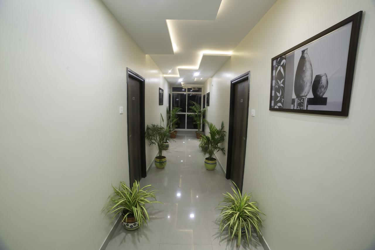 Our Nest Banjara Hotel Hyderabad Luaran gambar